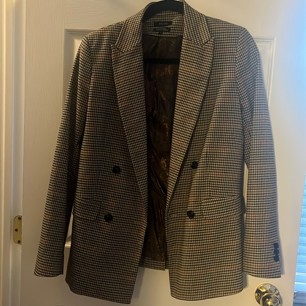 RW & CO BLAZER SIZE 4 BEAUTIFUL